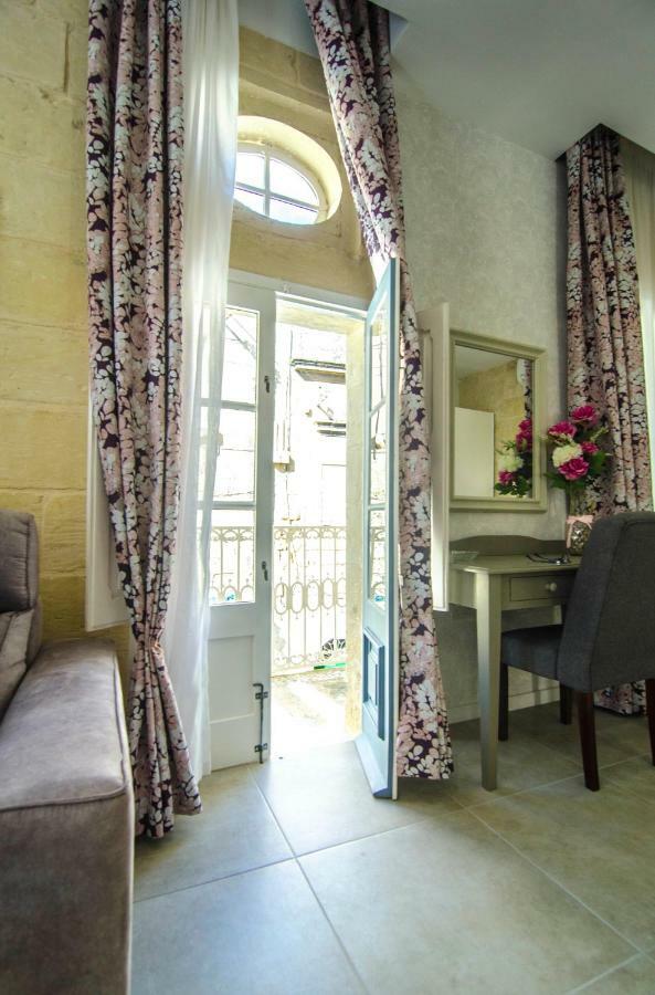 Santa Lucia B & B Suite Rabat Extérieur photo